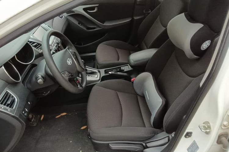Used Hyundai Elantra (5th Generation / Langdong) 2016 1.6L Automatic Prestige Model Left Front Seat