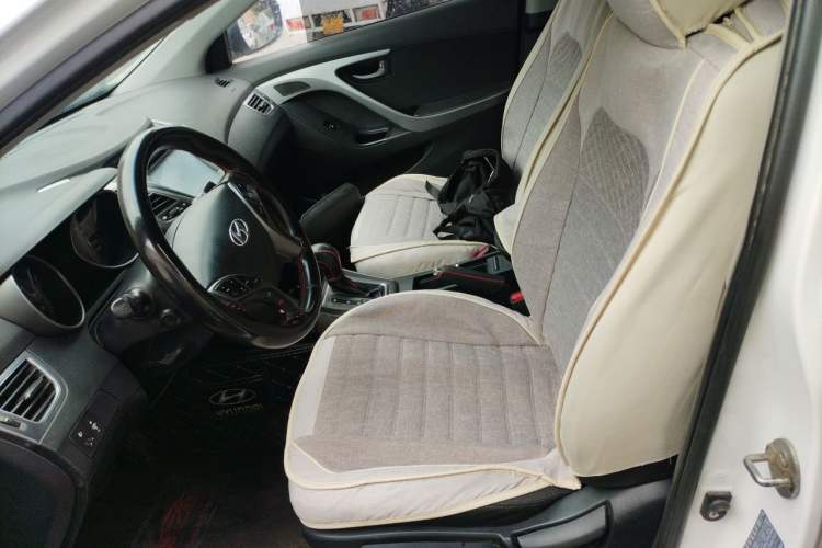 Used Hyundai Elantra (5th Generation / Langdong) 2016 1.6L Automatic Smart Version Left Front Seat