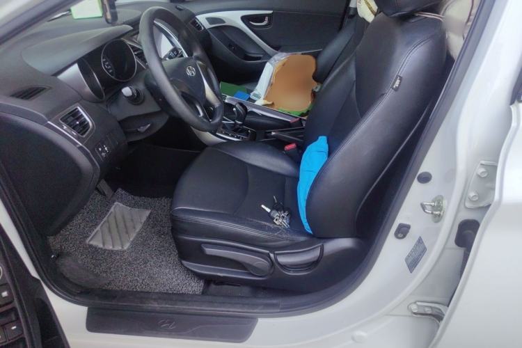 Used Hyundai Elantra (5th Generation / Langdong) 2016 1.6L Automatic Smart Version Left Front Seat