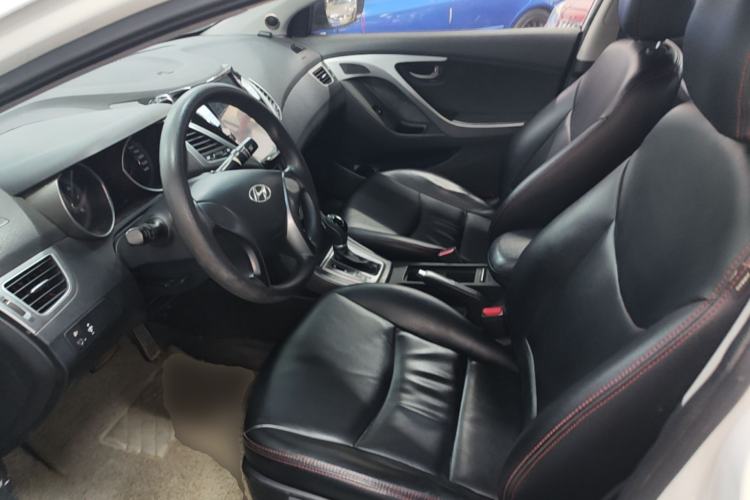 Used Hyundai Elantra (5th Generation / Langdong) 2016 1.6L Automatic Smart Version Left Front Seat