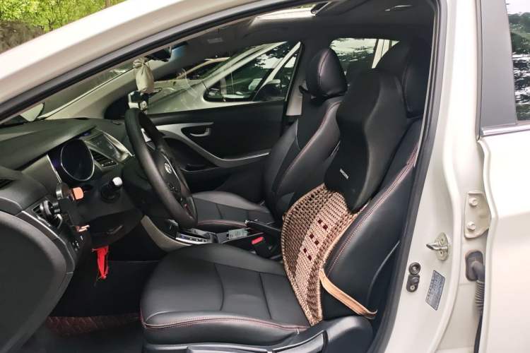 Used Hyundai Elantra (5th Generation / Langdong) 2016 1.6L Automatic Prestige Model Left Front Seat