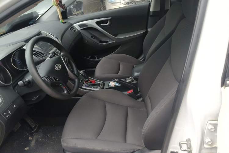 Used Hyundai Elantra (5th Generation / Langdong) 2016 1.6L Automatic Prestige Model Left Front Seat