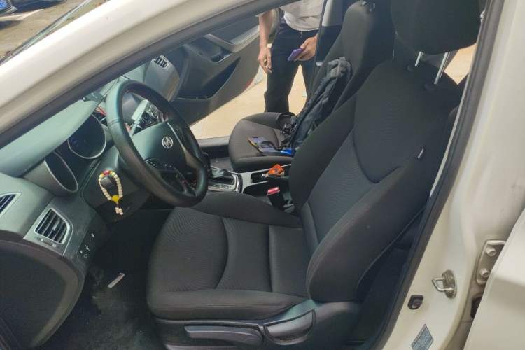 Used Hyundai Elantra (5th Generation / Langdong) 2016 1.6L Automatic Prestige Model Left Front Seat