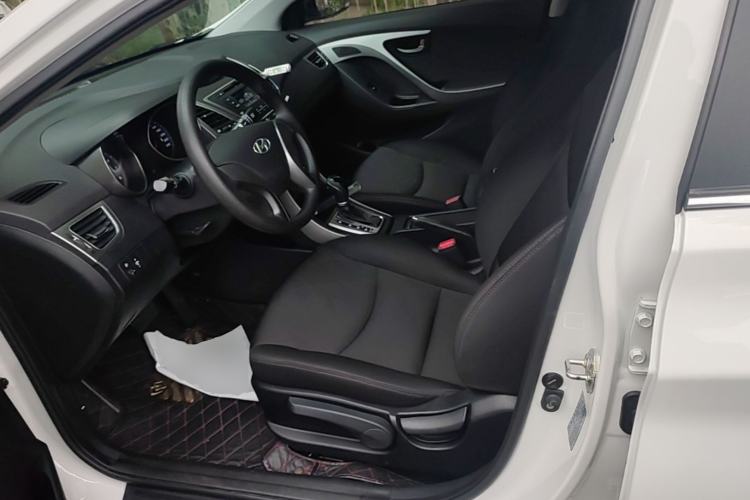 Used Hyundai Elantra (5th Generation / Langdong) 2016 1.6L Automatic Smart Version Left Front Seat