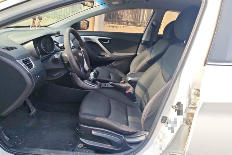 Used Hyundai Elantra (5th Generation / Langdong) 2016 1.6L Automatic Smart Version Left Front Seat