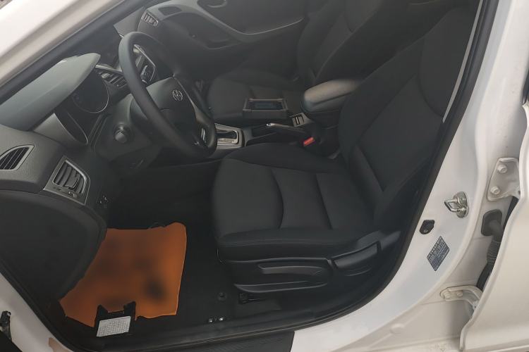 Used Hyundai Elantra (5th Generation / Langdong) 2016 1.6L Automatic Smart Version Left Front Seat