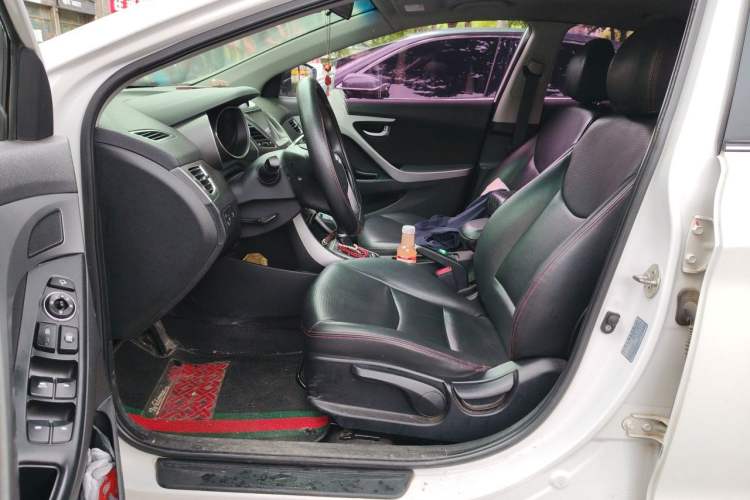 Used Hyundai Elantra (5th Generation / Langdong) 2016 1.6L Automatic Prestige Model Left Front Seat