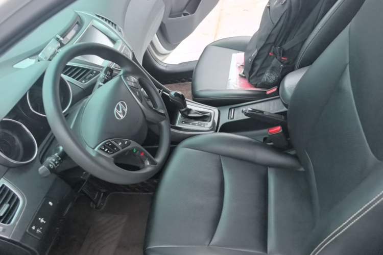 Used Hyundai Elantra (5th Generation / Langdong) 2016 1.6L Automatic Prestige Model Left Front Seat