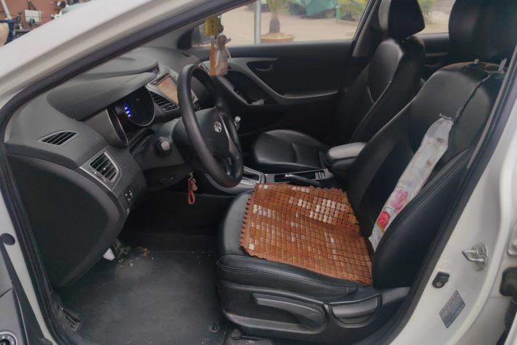 Used Hyundai Elantra (5th Generation / Langdong) 2016 1.6L Automatic Smart Version Left Front Seat