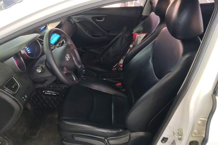 Used Hyundai Elantra (5th Generation / Langdong) 2016 1.6L Automatic Smart Version Left Front Seat