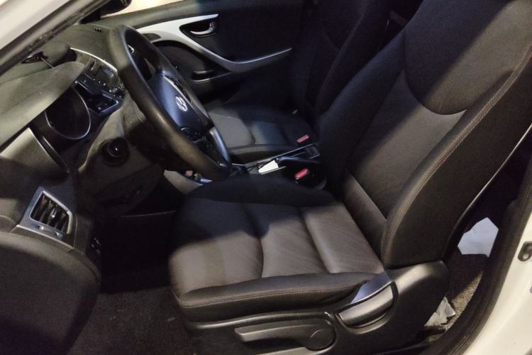 Used Hyundai Elantra (5th Generation / Langdong) 2016 1.6L Automatic Smart Version Left Front Seat