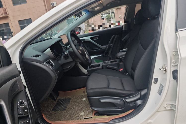 Used Hyundai Elantra (5th Generation / Langdong) 2016 1.6L Automatic Smart Version Left Front Seat