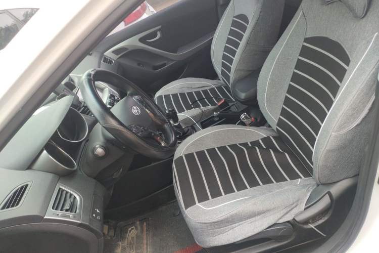 Used Hyundai Elantra (5th Generation / Langdong) 2016 1.6L Manual Luxury Model Left Front Seat