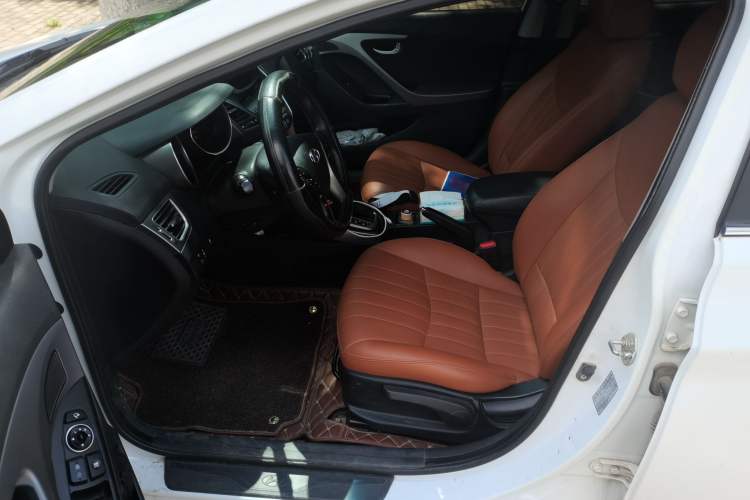 Used Hyundai Elantra (5th Generation / Langdong) 2016 1.6L Automatic Prestige Model Left Front Seat