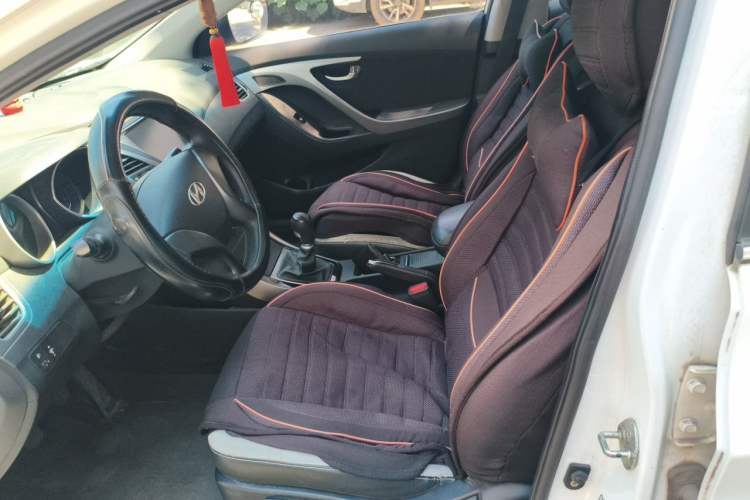 Used Hyundai Elantra (5th Generation / Langdong) 2016 1.6L Manual Luxury Model Left Front Seat