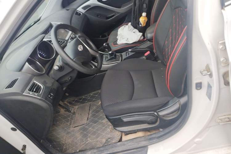Used Hyundai Elantra (5th Generation / Langdong) 2016 1.6L Manual Luxury Model Left Front Seat
