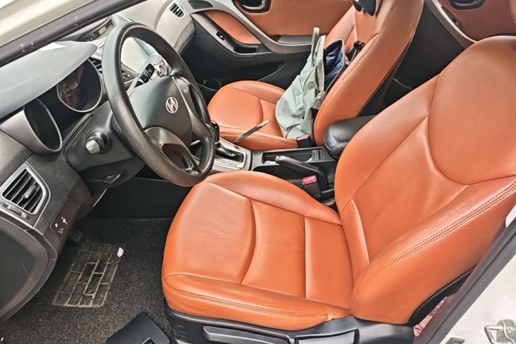 Used Hyundai Elantra (5th Generation / Langdong) 2016 1.6L Automatic Smart Version Left Front Seat