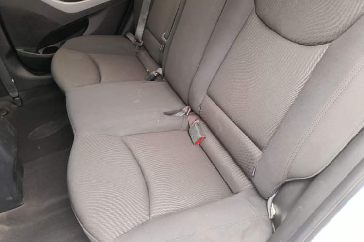 Used Hyundai Elantra (5th Generation / Langdong) 2016 1.6L Automatic Prestige Model Left Rear Seat
