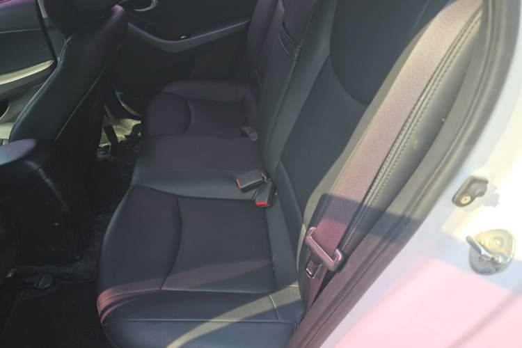 Used Hyundai Elantra (5th Generation / Langdong) 2016 1.6L Manual Luxury Model Left Rear Seat