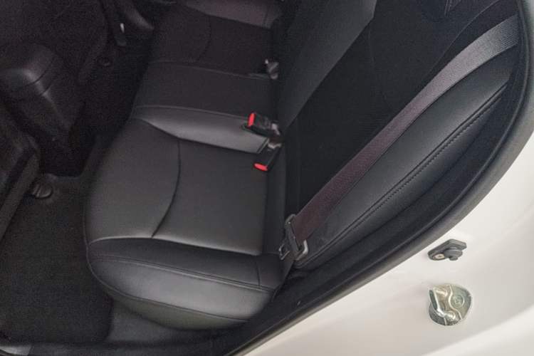 Used Hyundai Elantra (5th Generation / Langdong) 2016 1.6L Automatic Smart Version Left Rear Seat