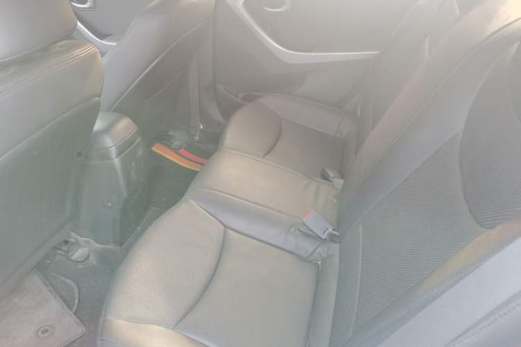Used Hyundai Elantra (5th Generation / Langdong) 2016 1.6L Automatic Smart Version Left Rear Seat