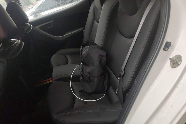 Used Hyundai Elantra (5th Generation / Langdong) 2016 1.6L Automatic Smart Version Left Rear Seat