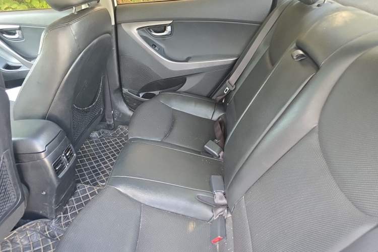 Used Hyundai Elantra (5th Generation / Langdong) 2016 1.6L Automatic Prestige Model Left Rear Seat