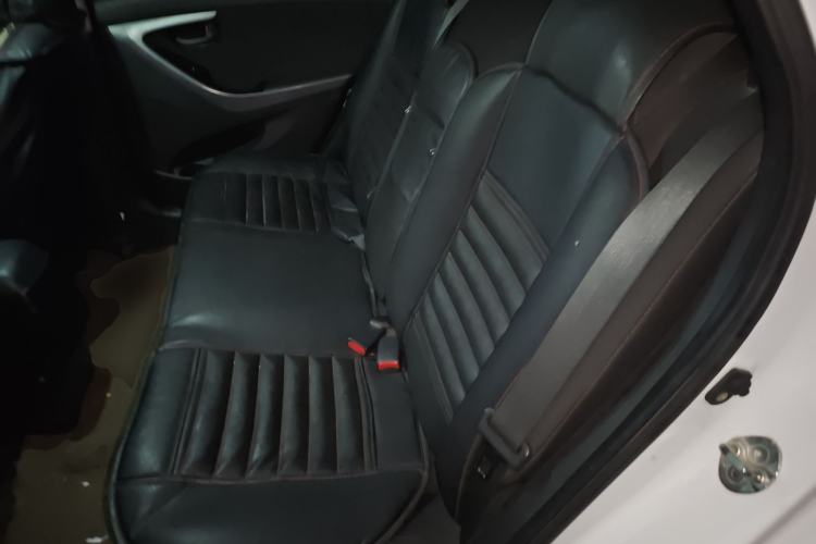Used Hyundai Elantra (5th Generation / Langdong) 2016 1.6L Automatic Smart Version Left Rear Seat