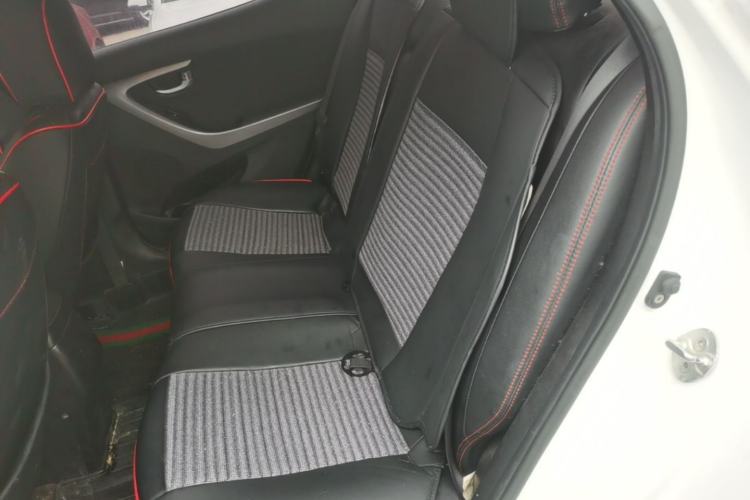 Used Hyundai Elantra (5th Generation / Langdong) 2016 1.6L Automatic Prestige Model Left Rear Seat