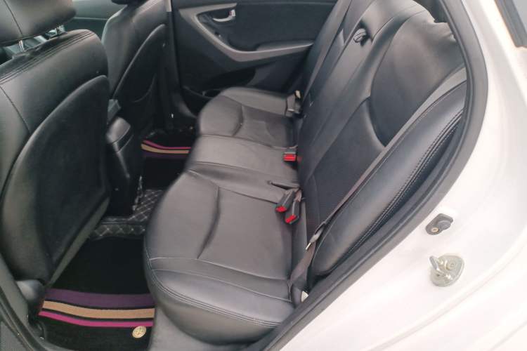 Used Hyundai Elantra (5th Generation / Langdong) 2016 1.6L Automatic Prestige Model Left Rear Seat