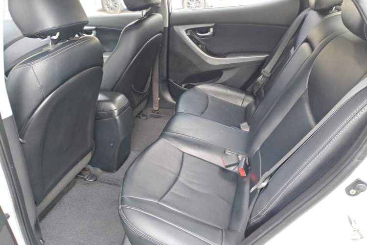 Used Hyundai Elantra (5th Generation / Langdong) 2016 1.6L Automatic Prestige Model Left Rear Seat
