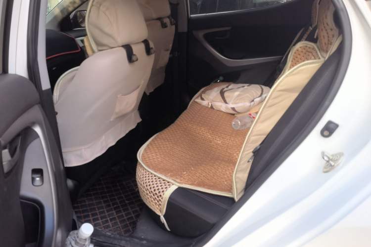 Used Hyundai Elantra (5th Generation / Langdong) 2016 1.6L Automatic Smart Version Left Rear Seat