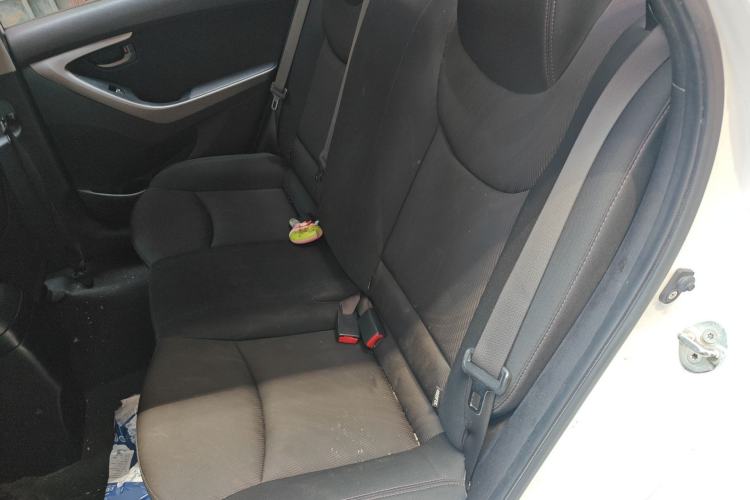 Used Hyundai Elantra (5th Generation / Langdong) 2016 1.6L Automatic Smart Version Left Rear Seat
