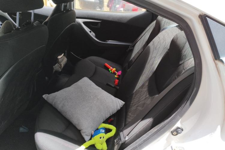 Used Hyundai Elantra (5th Generation / Langdong) 2016 1.6L Automatic Smart Version Left Rear Seat
