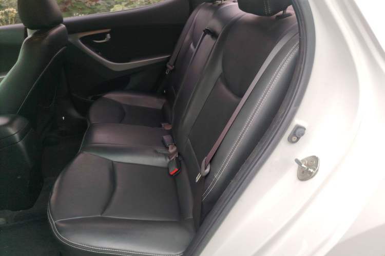 Used Hyundai Elantra (5th Generation / Langdong) 2016 1.6L Automatic Prestige Model Left Rear Seat