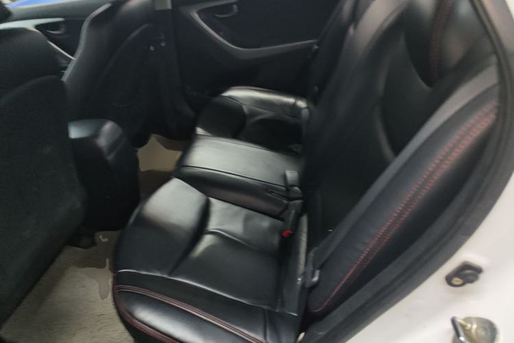 Used Hyundai Elantra (5th Generation / Langdong) 2016 1.6L Automatic Smart Version Left Rear Seat