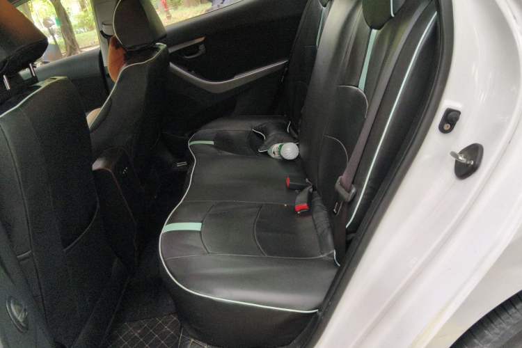 Used Hyundai Elantra (5th Generation / Langdong) 2016 1.6L Automatic Smart Version Left Rear Seat