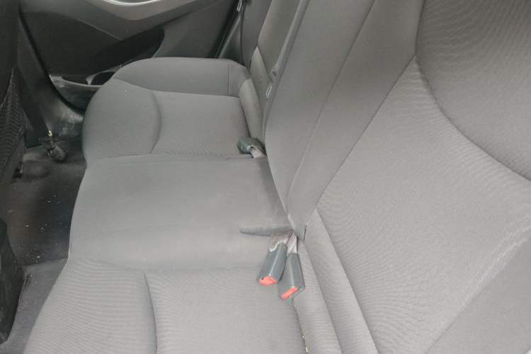 Used Hyundai Elantra (5th Generation / Langdong) 2016 1.6L Automatic Prestige Model Left Rear Seat