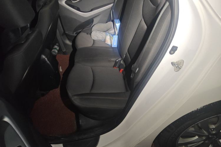 Used Hyundai Elantra (5th Generation / Langdong) 2016 1.6L Automatic Smart Version Left Rear Seat