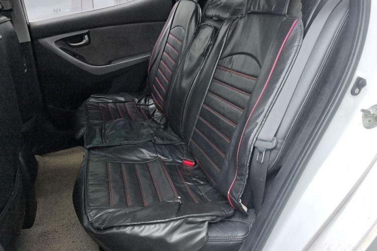 Used Hyundai Elantra (5th Generation / Langdong) 2016 1.6L Automatic Prestige Model Left Rear Seat
