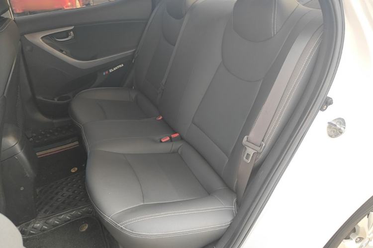 Used Hyundai Elantra (5th Generation / Langdong) 2016 1.6L Automatic Smart Version Left Rear Seat