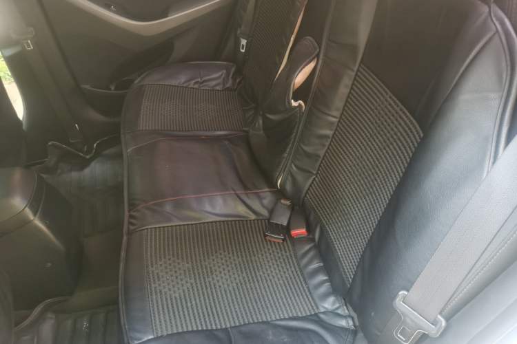 Used Hyundai Elantra (5th Generation / Langdong) 2016 1.6L Automatic Smart Version Left Rear Seat