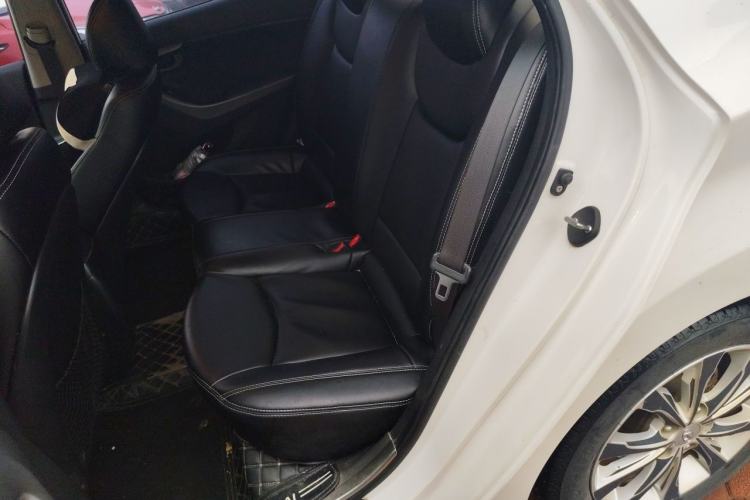 Used Hyundai Elantra (5th Generation / Langdong) 2016 1.6L Automatic Smart Version Left Rear Seat