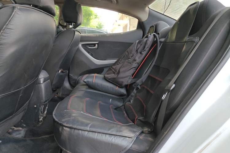 Used Hyundai Elantra (5th Generation / Langdong) 2016 1.6L Automatic Smart Version Left Rear Seat