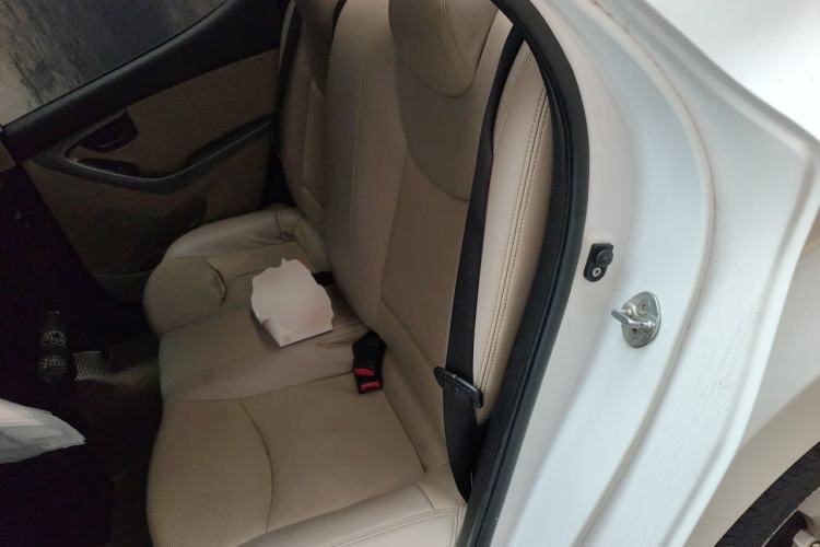 Used Hyundai Elantra (5th Generation / Langdong) 2016 1.6L Automatic Smart Version Left Rear Seat