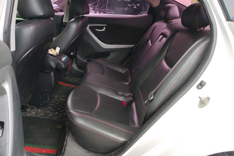 Used Hyundai Elantra (5th Generation / Langdong) 2016 1.6L Automatic Prestige Model Left Rear Seat