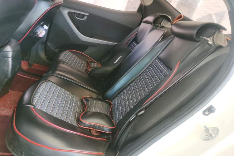 Used Hyundai Elantra (5th Generation / Langdong) 2016 1.6L Automatic Smart Version Left Rear Seat