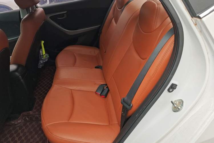 Used Hyundai Elantra (5th Generation / Langdong) 2016 1.6L Automatic Smart Version Left Rear Seat