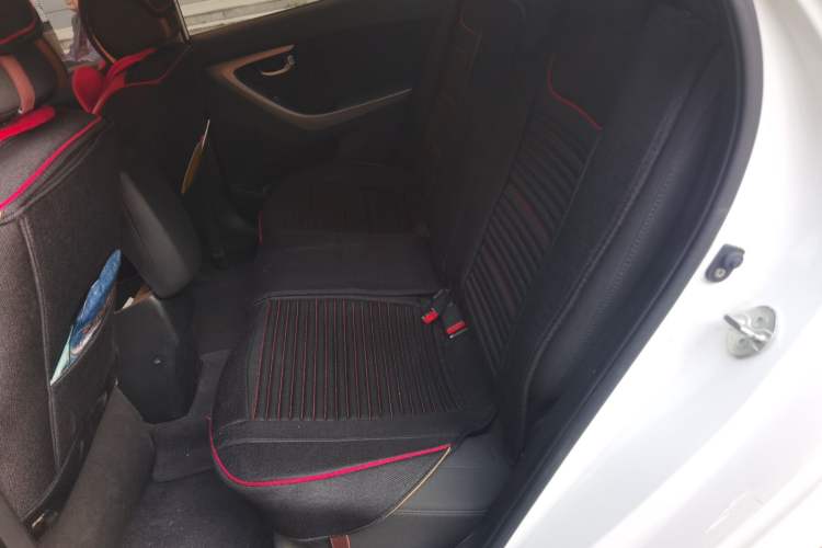 Used Hyundai Elantra (5th Generation / Langdong) 2016 1.6L Automatic Prestige Model Left Rear Seat