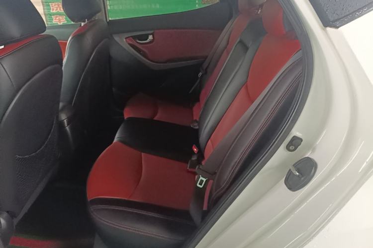 Used Hyundai Elantra (5th Generation / Langdong) 2016 1.6L Automatic Prestige Model Left Rear Seat